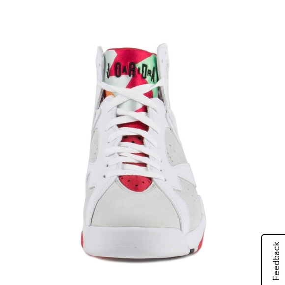 Athletic_Shoes